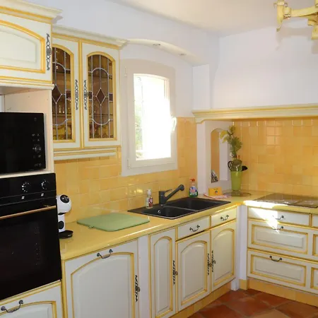 De Charme Avec Piscine Sur La Colline De Valescure Saint-Raphaël