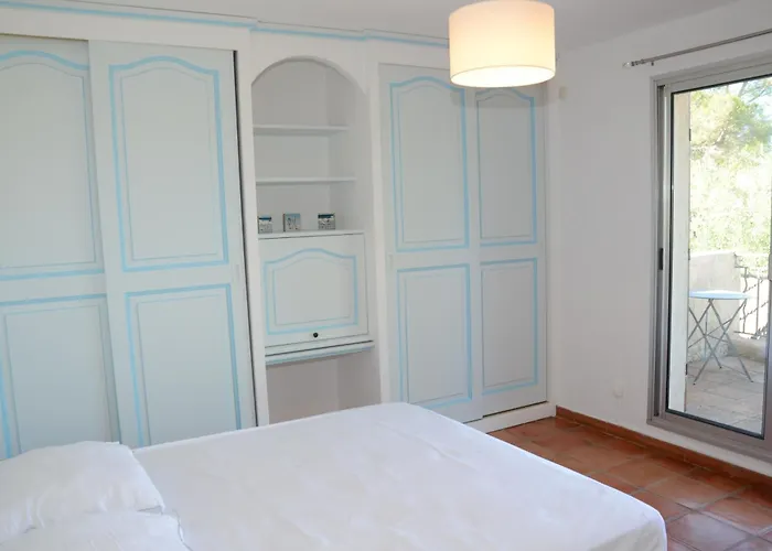 Βίλα De Charme Avec Piscine Sur La Colline De Valescure *